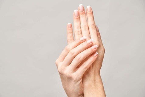 Nail Care Tips for Summer: Maximizing Your Faster Nail Growth Seasonally